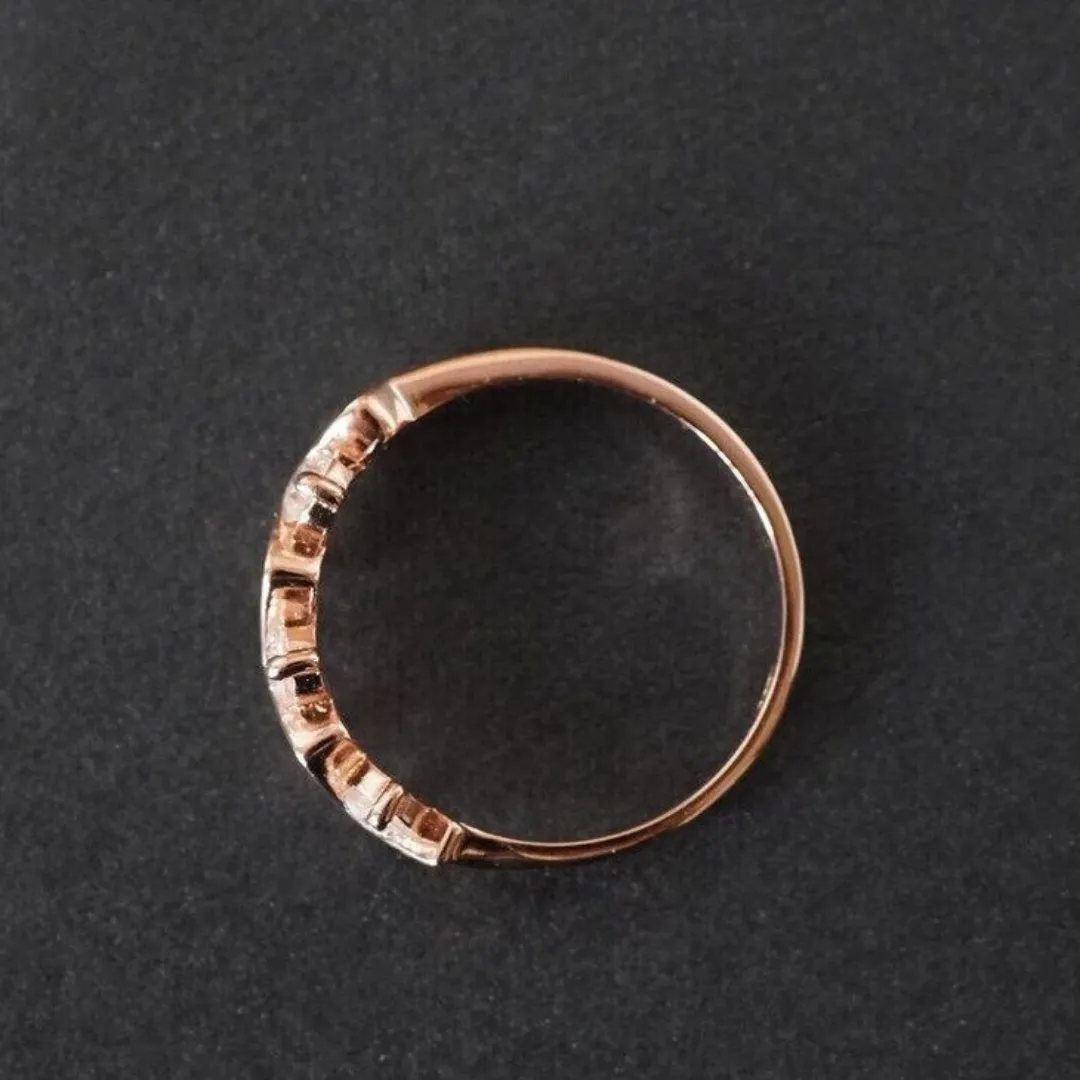 /public/photos/live/Adorable Moissanite Stacking Round Wave Eternity Band 713 (3).webp